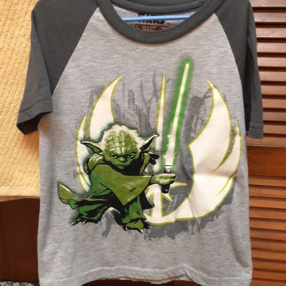 Master Yoda glow in the dark tee.